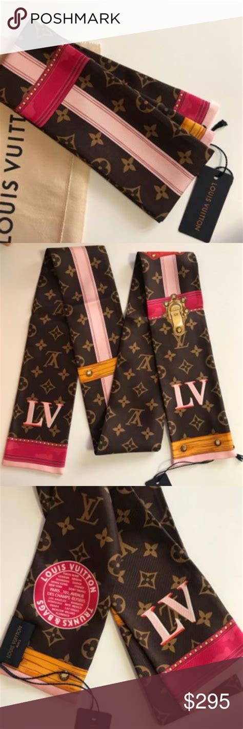 does louis vuitton wrap handles in plastic|Louis Vuitton twilly scarf.